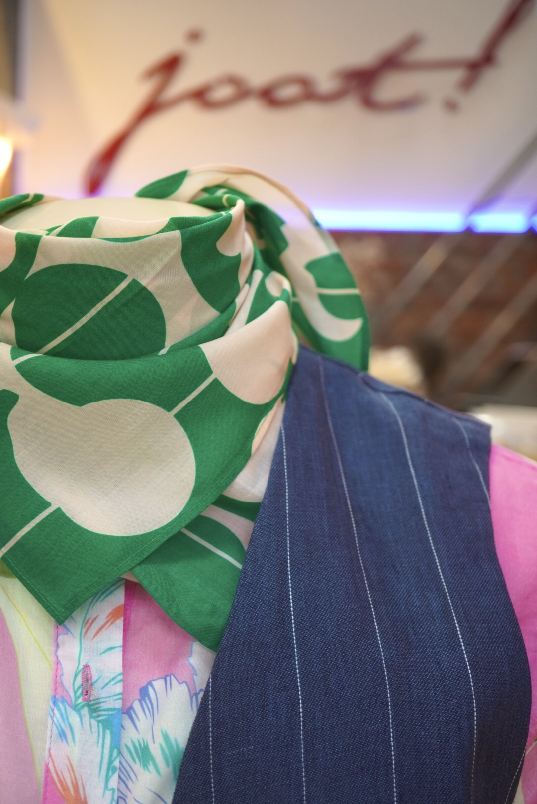 joot! Anziehen & Leben Mode in KölnJunkersdorf